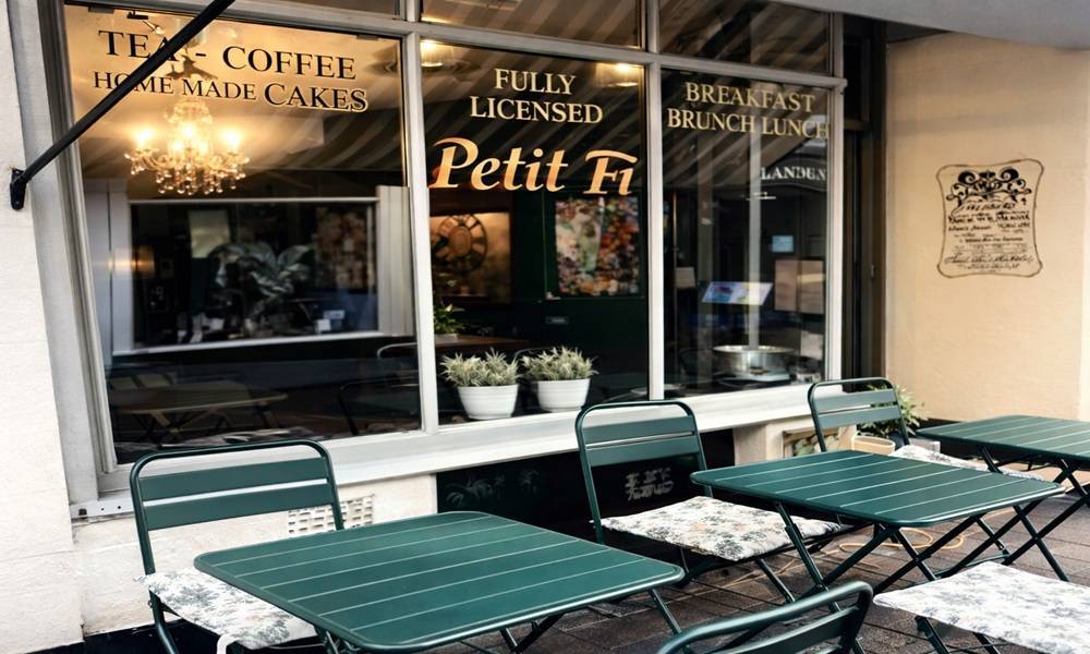Petit Fi Coffee Shop in Hastings